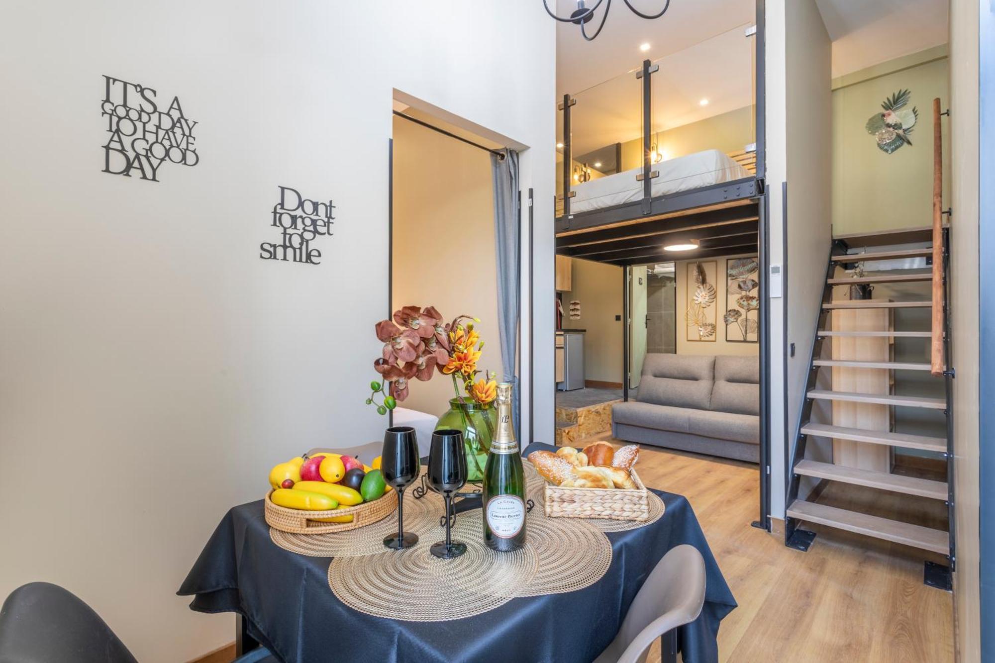 Adira Marseille Montgrand 2 Etoiles Lejlighed Eksteriør billede